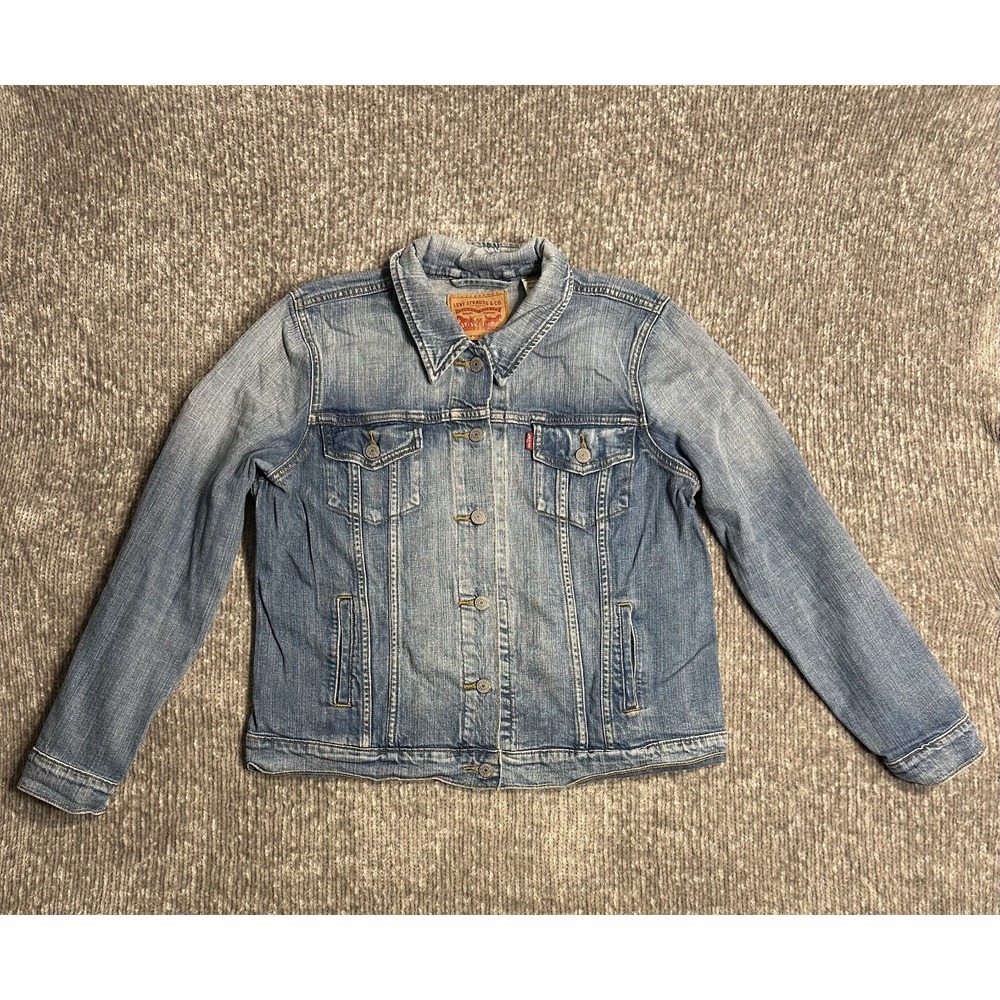 Levi's Boyfriend Trucker Jean Jacket Size XL Women's Medium Denim Blue